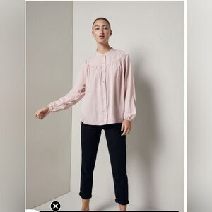 Womance/Button Down Shirt Sz S